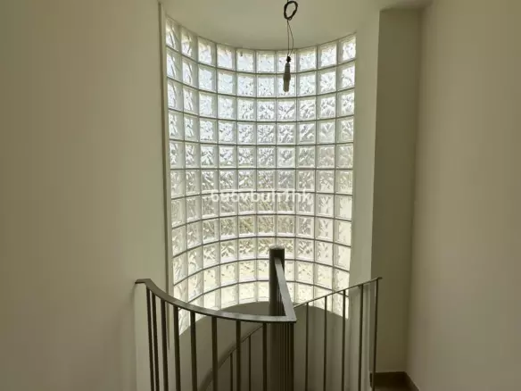 4-bedroom Town House In Málaga, Spain (182 M²)