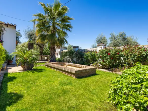 8-bedroom Country House In Villanueva Del Trabuco, Spain (569 M²)