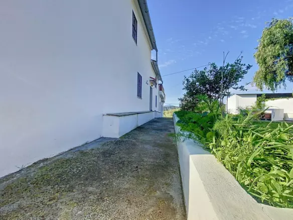 6-bedroom Country House In Pizarra, Spain (371 M²)