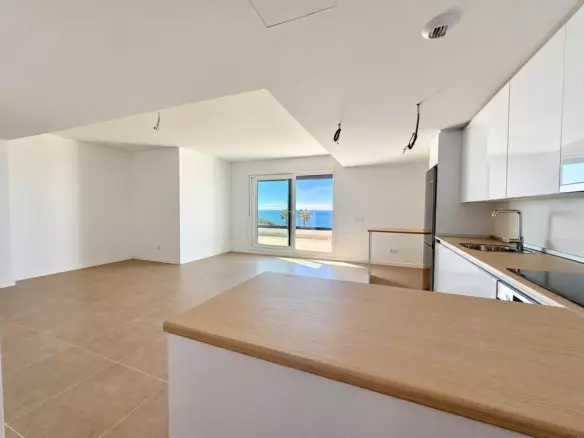 3-bedroom Apartment In Mijas, Spain (96 M²)