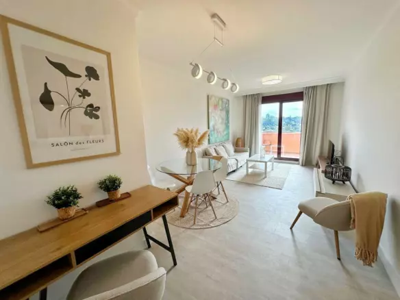 2-bedroom Apartment In Estepona, Spain (78 M²)