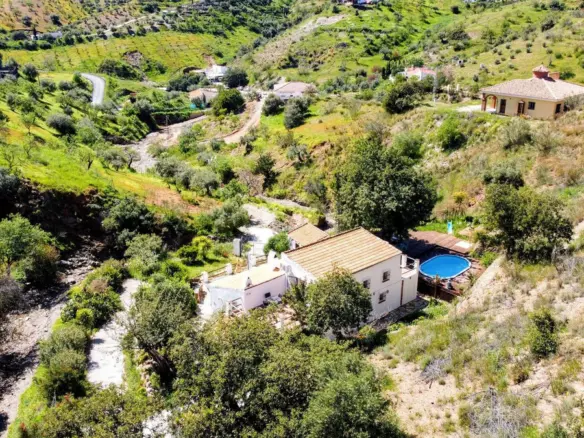 3-bedroom Country House In Almogía, Spain (192 M²)