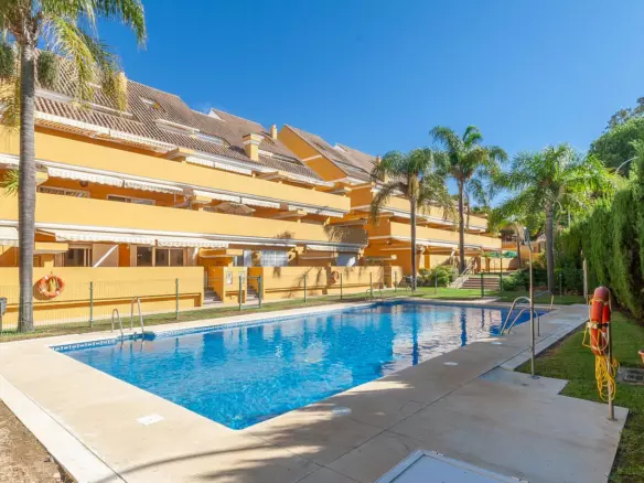2-bedroom Apartment In Marbella, Spain (87 M²)