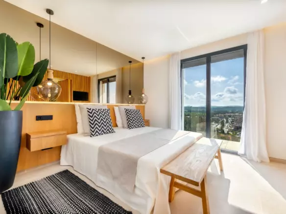 4-bedroom Apartment In Calvià, Spain (155 M²)