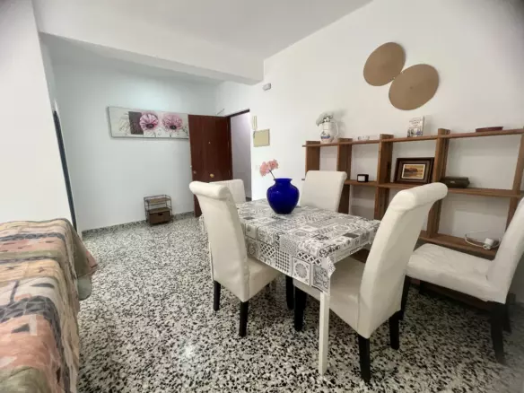 3-bedroom Apartment In Málaga, Spain (90 M²)