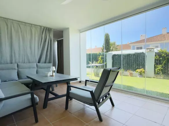 2-bedroom Apartment In Estepona, Spain (92 M²)