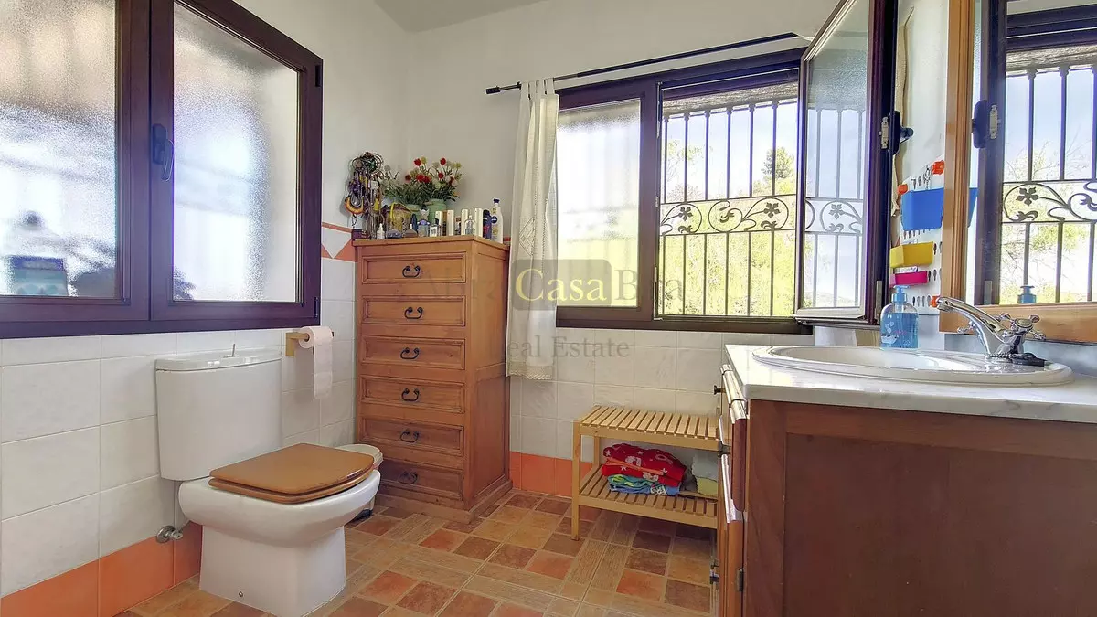 4-bedroom Villa In Canillas De Albaida, Spain (331 M²)