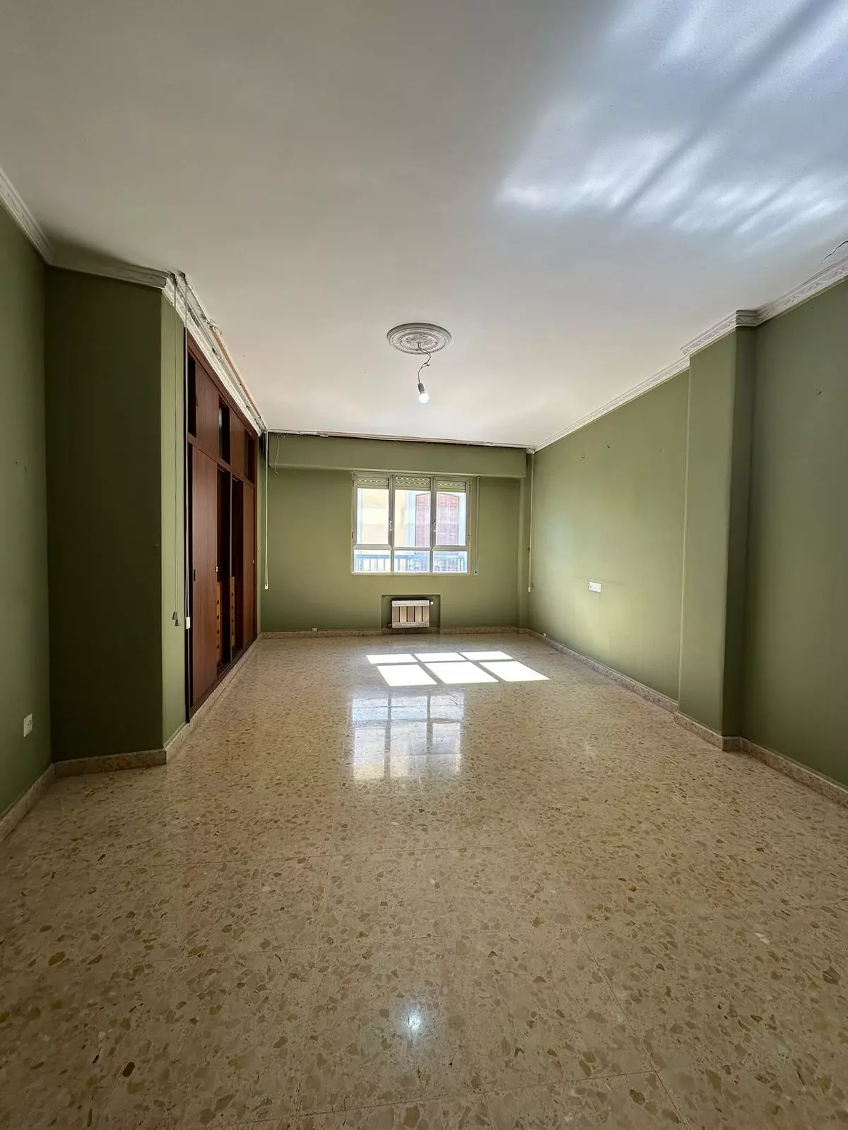 ShowFeedImage-7d6ef7 4-bedroom Apartment In Málaga, Spain (180 M²)