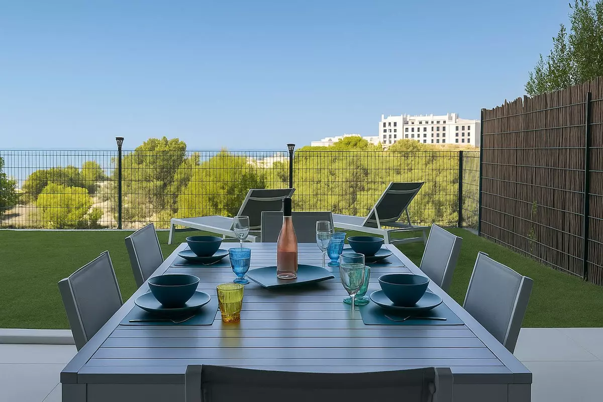 2-bedroom Apartment In Fuengirola, Spain (86 M²)