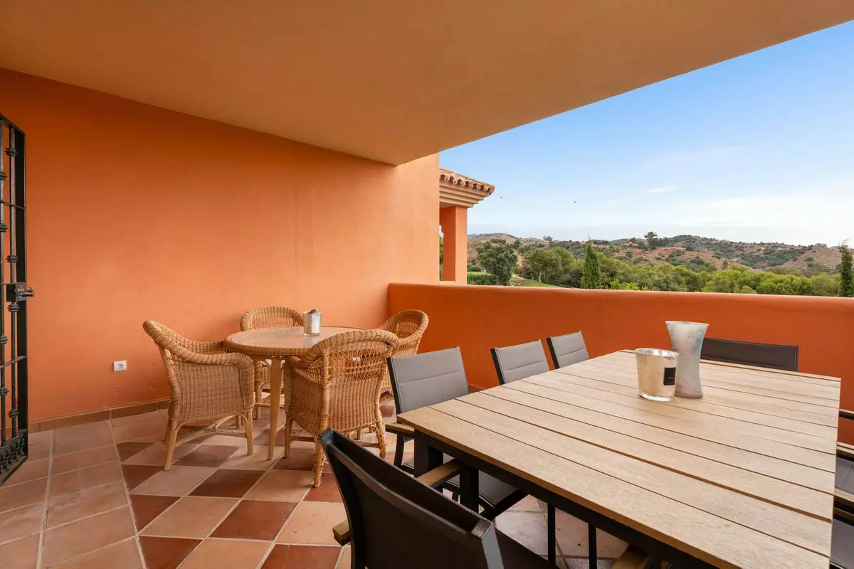 3-bedroom Apartment In Marbella, Spain (133 M²)