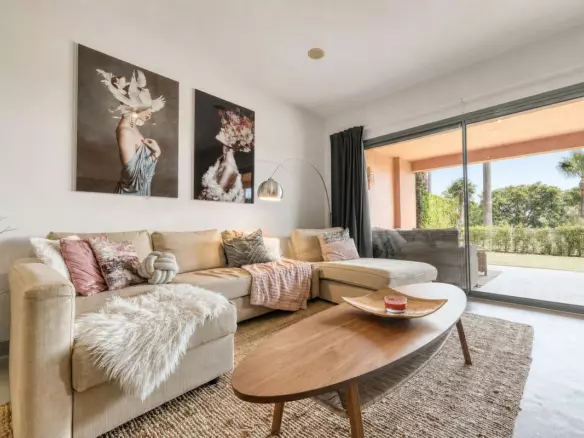 2-bedroom Apartment In Málaga, Spain (117 M²)