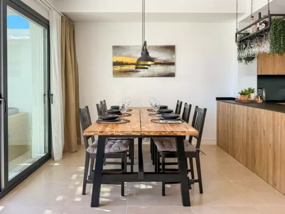 3-bedroom Town House In Estepona, Spain (153 M²)