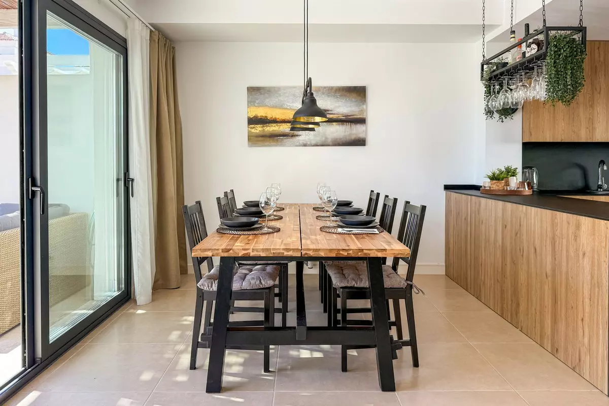 3-bedroom Town House In Estepona, Spain (153 M²)