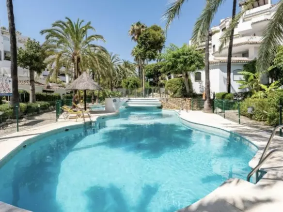 4-bedroom Apartment In Marbella, Spain (116 M²)