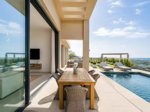 3-bedroom Villa In Benahavis, Spain (211 M²)