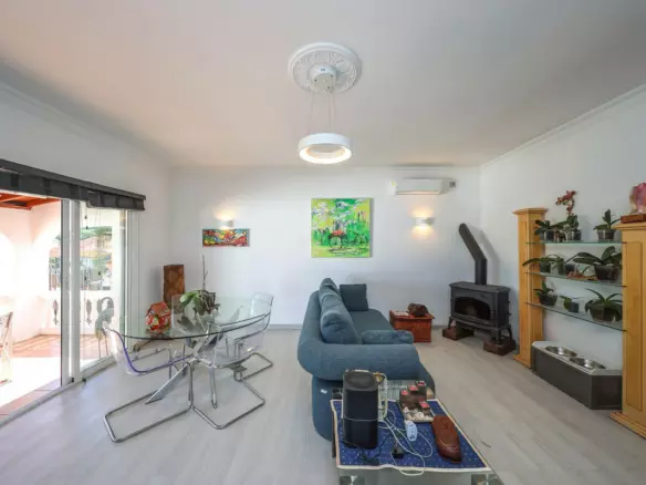 3-bedroom Villa In Coín, Spain (145 M²)