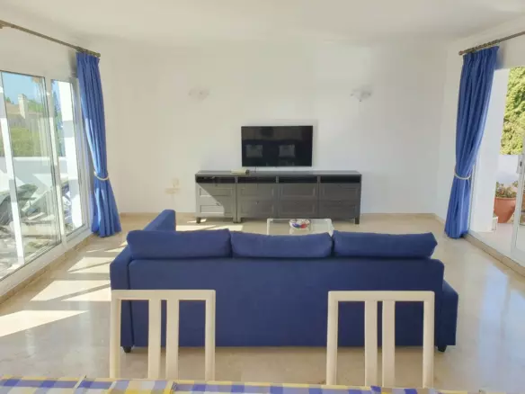 2-bedroom Apartment In Estepona, Spain (115 M²)