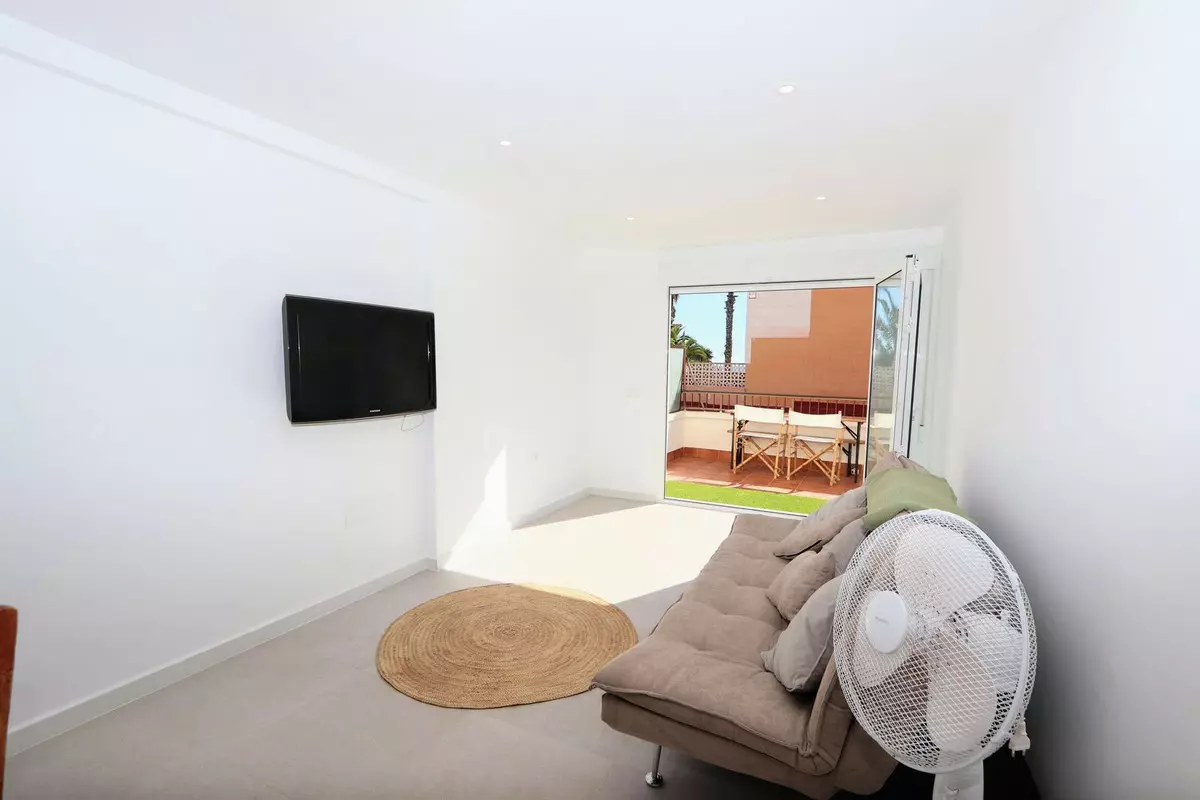2-bedroom Apartment In Orihuela, Spain (75 M²)