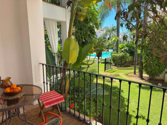 3-bedroom Apartment In Marbella, Spain (178 M²)