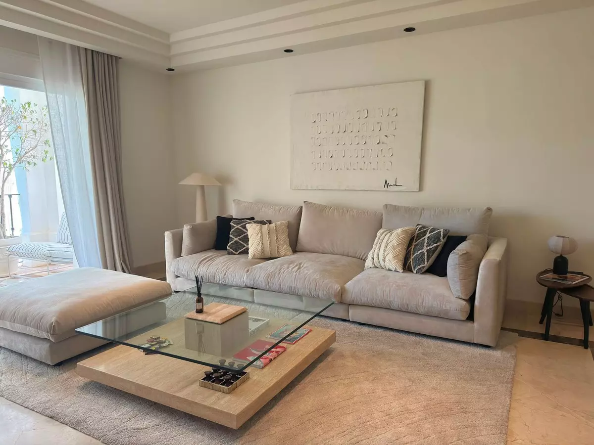 3-bedroom Apartment In Marbella, Spain (178 M²)