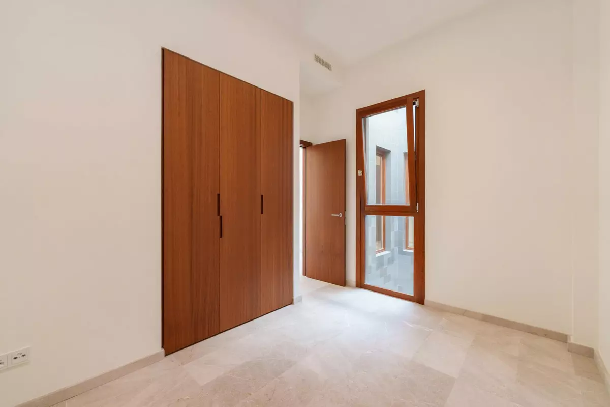 3-bedroom Apartment In Palma De Mallorca, Spain (170 M²)