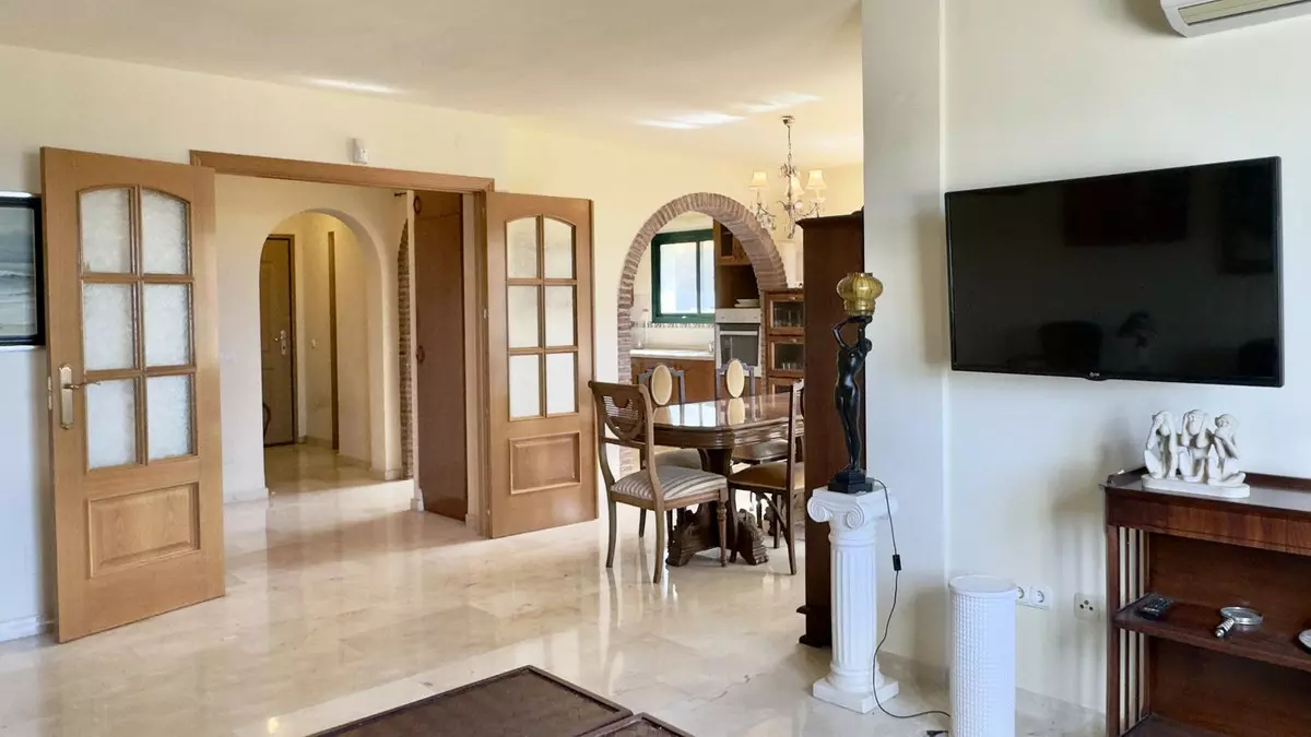 3-bedroom Town House In Mijas, Spain (223 M²)