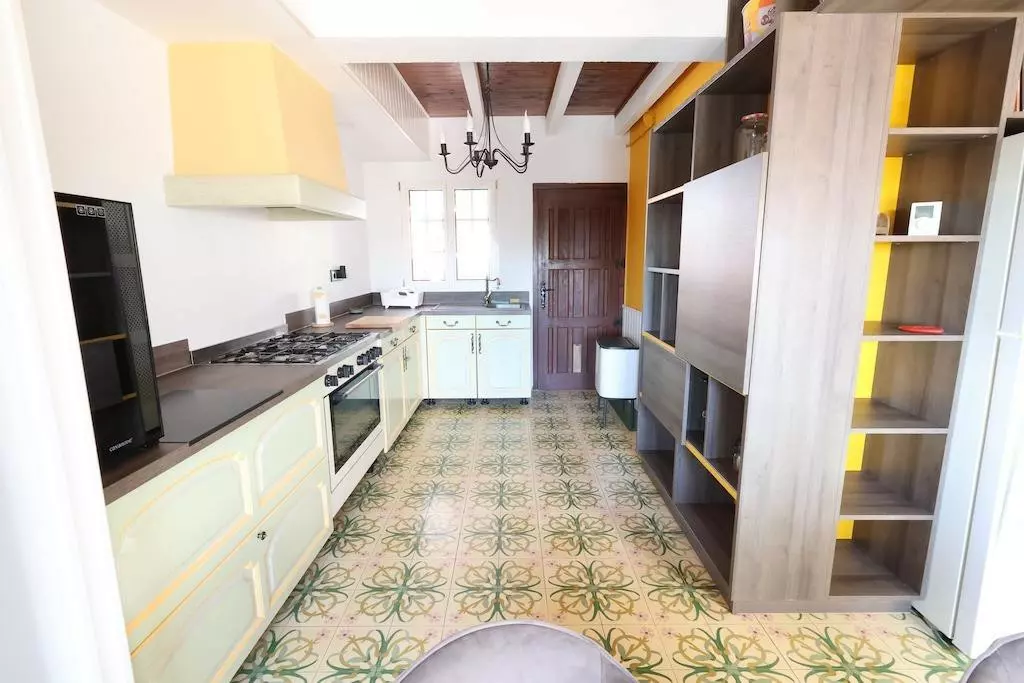 4-bedroom Villa In Orihuela, Spain (189 M²)