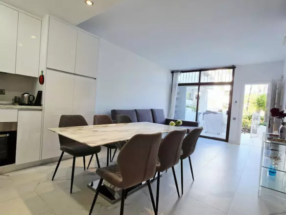 1-bedroom Apartment In Marbella, Spain (55 M²)