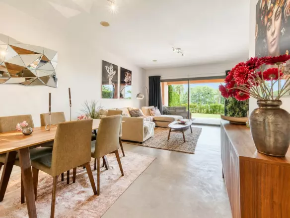 2-bedroom Apartment In Málaga, Spain (117 M²)