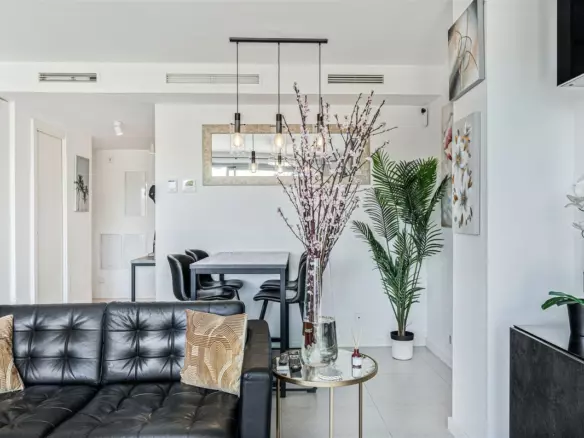 3-bedroom Apartment In Estepona, Spain (125 M²)