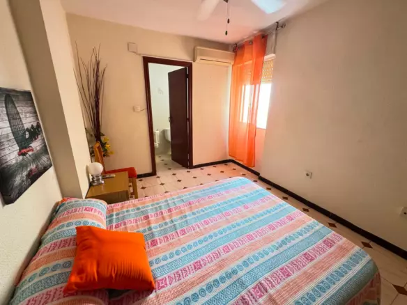 3-bedroom Apartment In Guardamar Del Segura, Spain (103 M²)