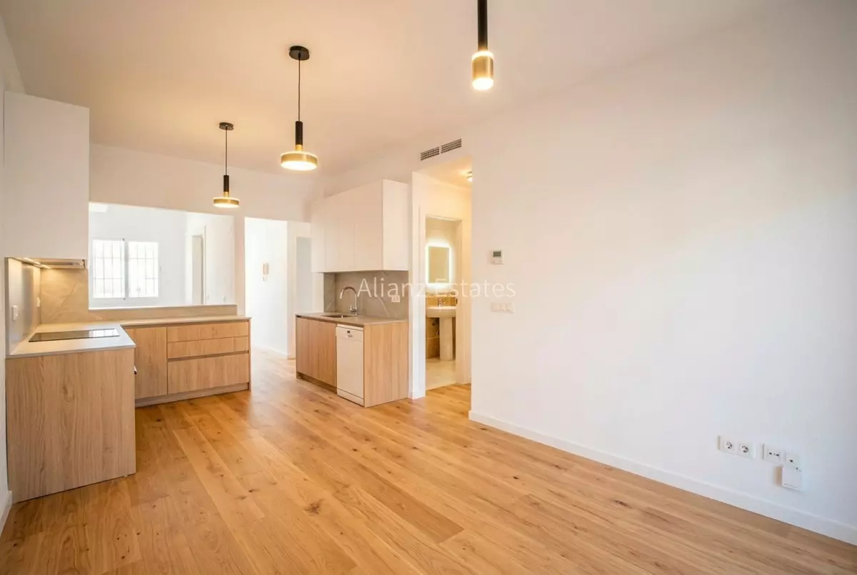 2-bedroom Apartment In Benalmádena, Spain (75 M²)