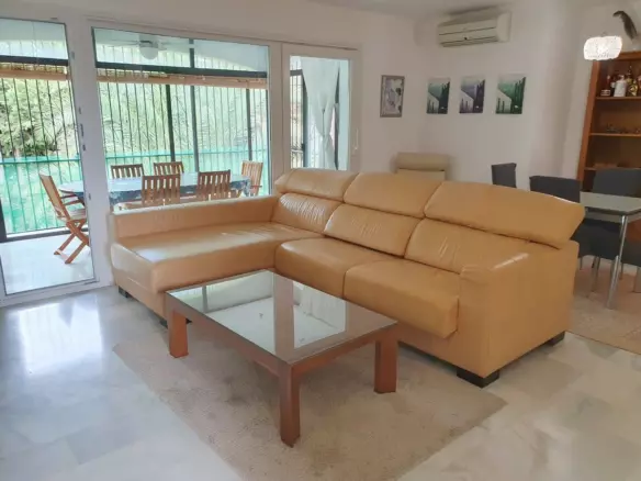 2-bedroom Apartment In Estepona, Spain (99 M²)