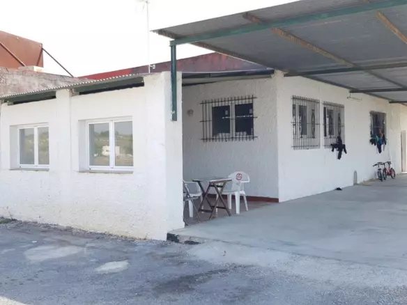 2-bedroom Country House In Los Montesinos, Spain (253 M²)