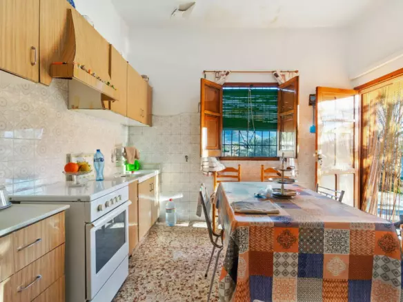 4-bedroom Country House In Orihuela, Spain (267 M²)