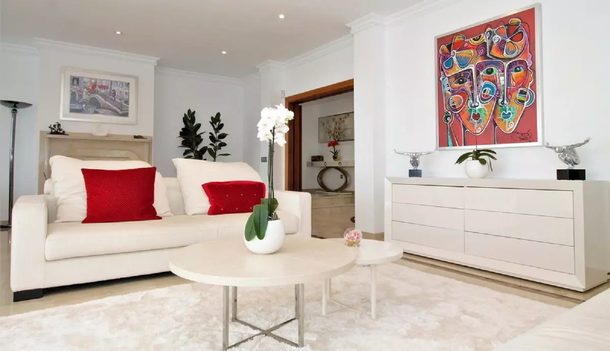 10-bedroom Villa In Estepona, Spain (878 M²)