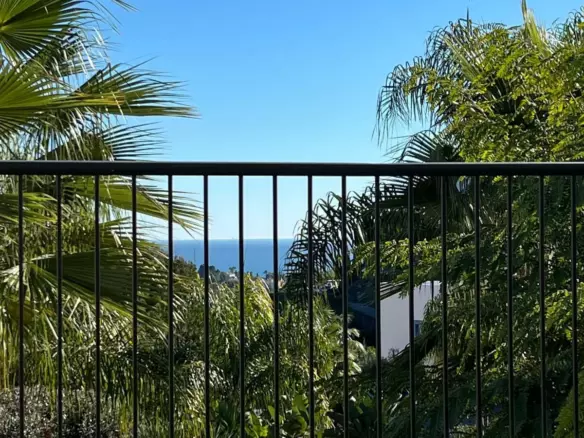 2-bedroom Apartment In Estepona, Spain (111 M²)