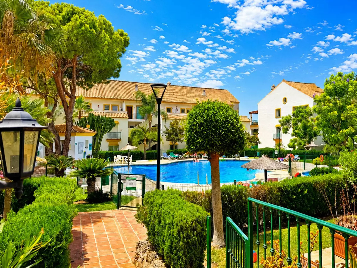 2-bedroom Apartment In Marbella, Spain (93 M²)