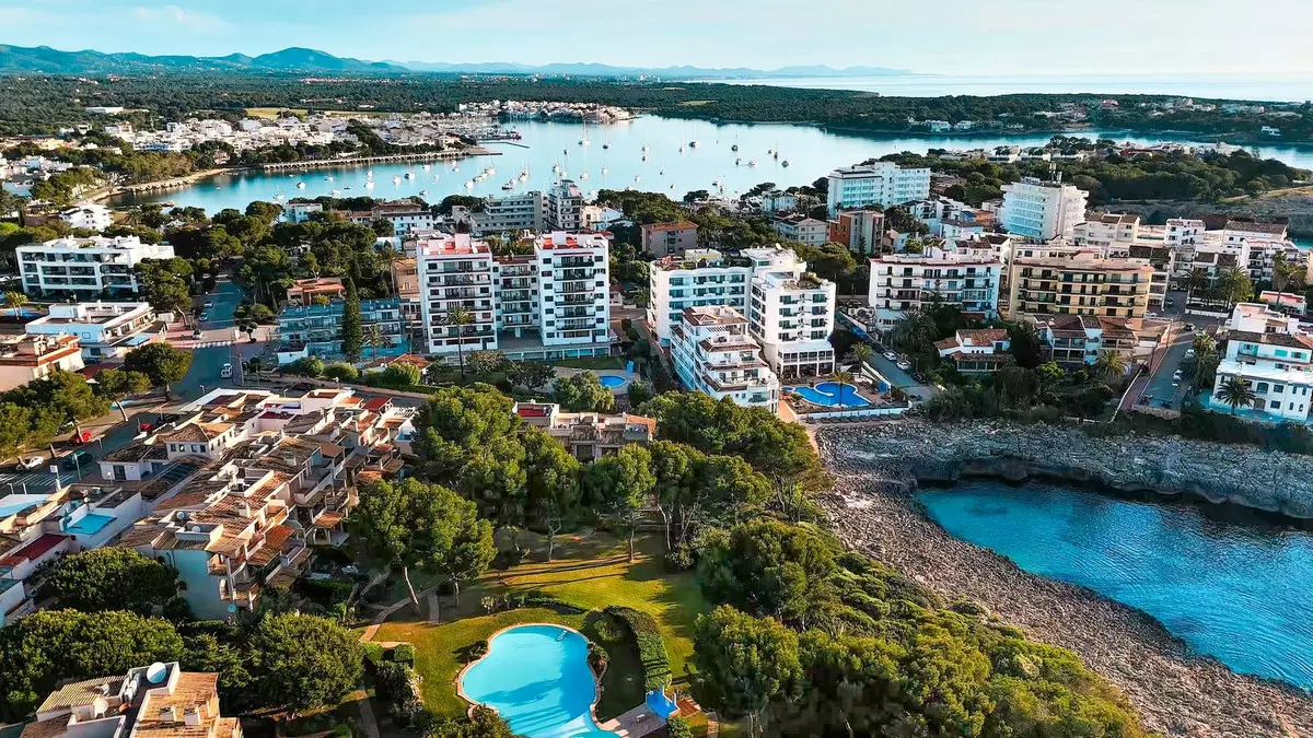 1-bedroom Apartment In Felanitx, Spain (50 M²)