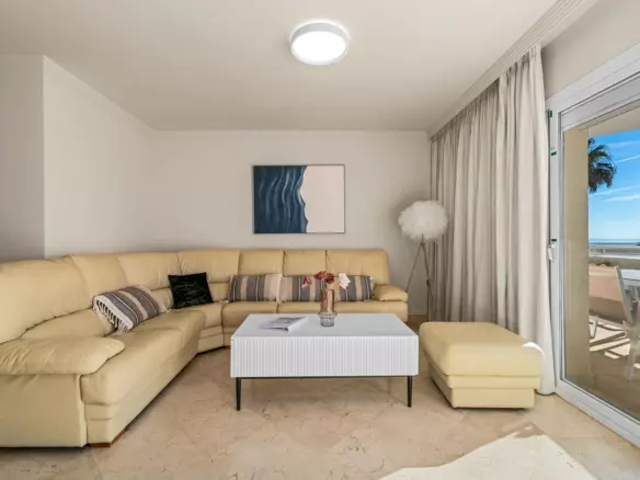 2-bedroom Apartment In Estepona, Spain (93 M²)