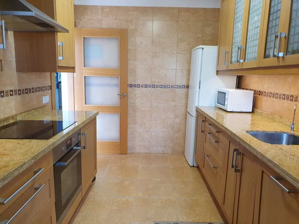 2-bedroom Apartment In Estepona, Spain (99 M²)