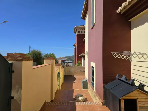 4-bedroom Villa In Canillas De Albaida, Spain (229 M²)