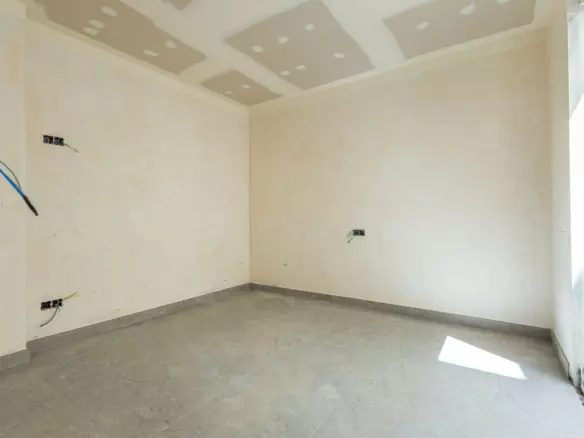 3-bedroom Apartment In Cómpeta, Spain (84 M²)
