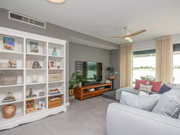 3-bedroom Apartment In Mijas, Spain (140 M²)