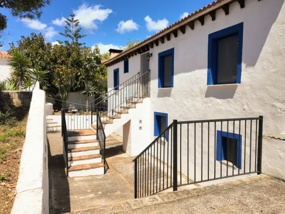 5-bedroom Country House In Álora, Spain (275 M²)
