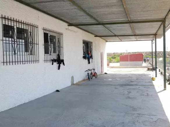 2-bedroom Country House In Los Montesinos, Spain (253 M²)