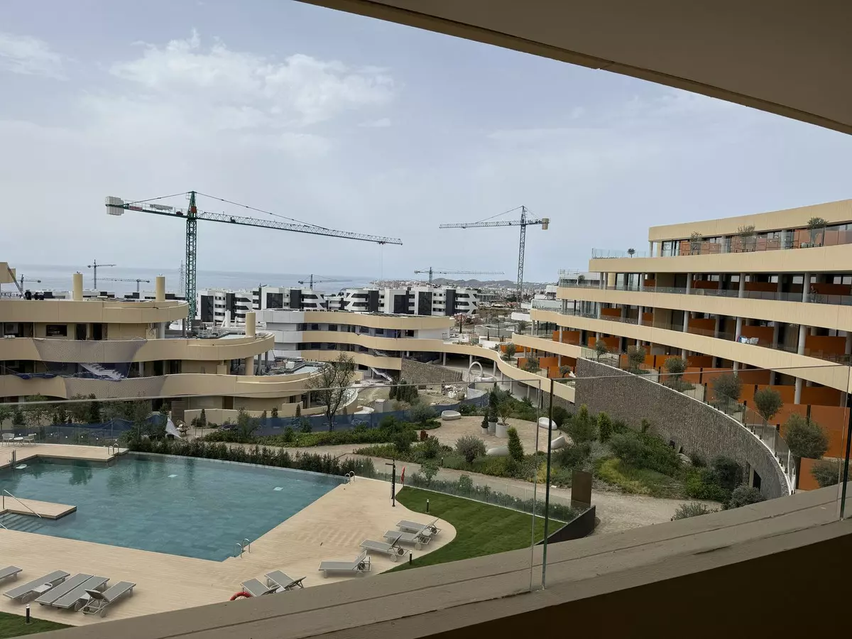 3-bedroom Apartment In Fuengirola, Spain (111 M²)