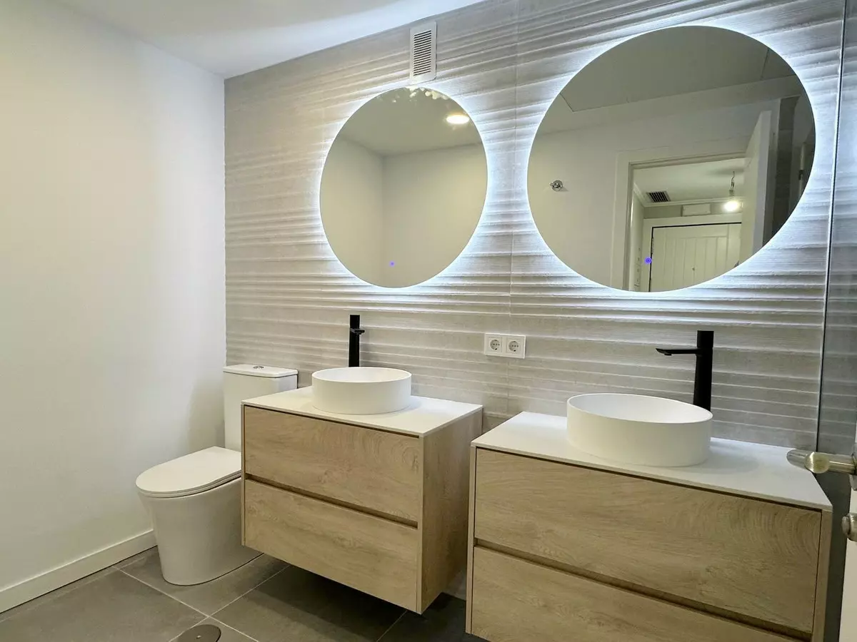 2-bedroom Apartment In Estepona, Spain (78 M²)