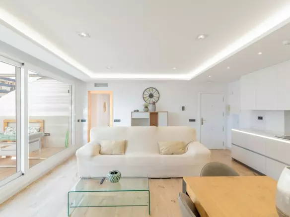 3-bedroom Apartment In Fuengirola, Spain (130 M²)