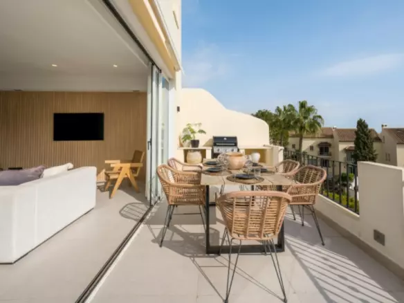 3-bedroom Town House In Marbella, Spain (135 M²)